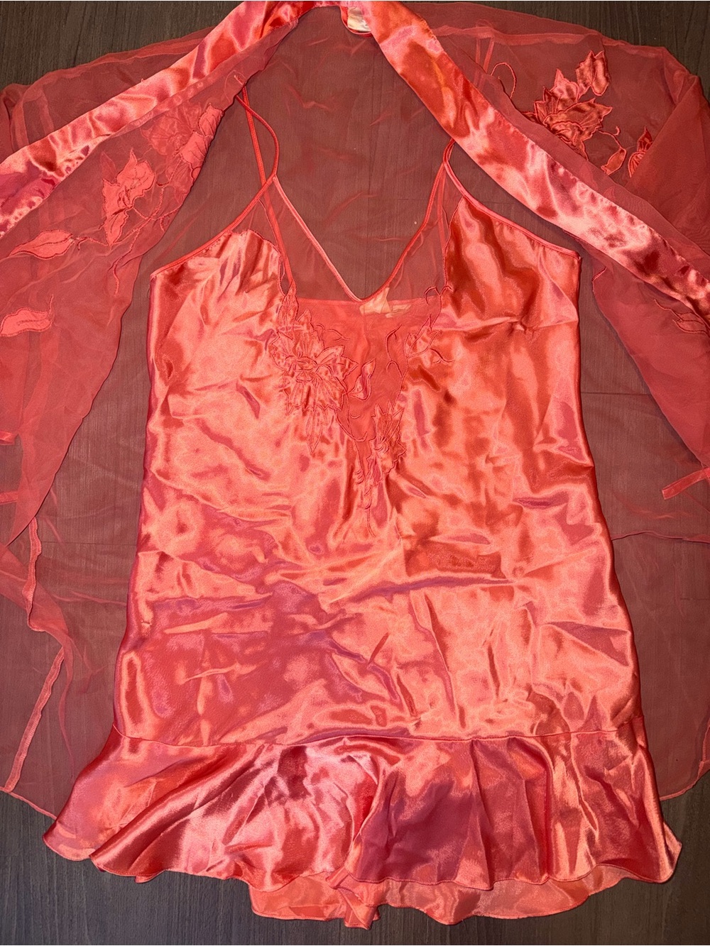 VICTORIA’S SECRET Vintage Sheer Floral Peignoir Chemise Slip + Matching Robe